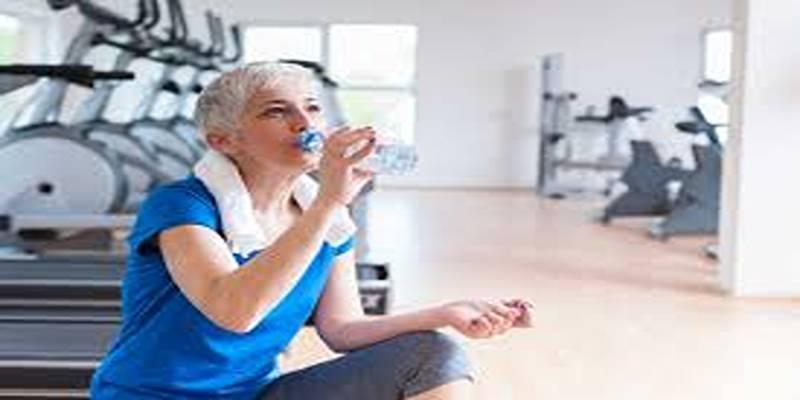Prevent Workout Dehydration With These Simple Smart Hydration Tips